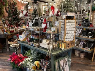 Acorn Flowers & Gifts