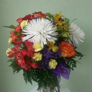 Daily mixed florals. Best price delivered.