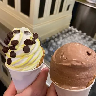 Banana w chocolate chips &amp; Chocolate chili