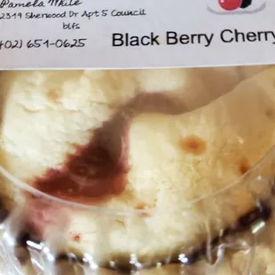 a black berry cherry pie