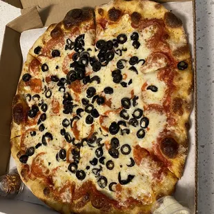 Pepperoni and black olive medium pizza