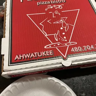 interior, pizza