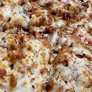 Deep dish Pepperoni sausage mushroom onion