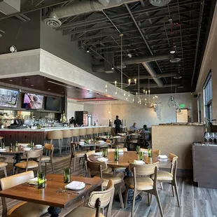 Indoor dining atmosphere
