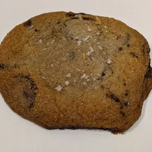 @endoedibles on Instagram 12/05/24
 
 Sea Salt Chocolate Chip Cookie