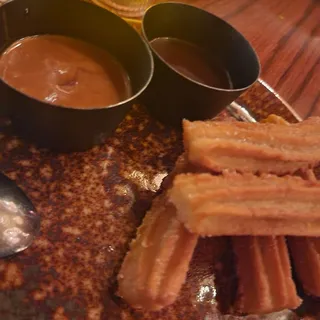CHURROS