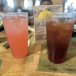 Thai iced tea and lemonade