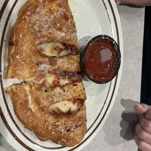 Lunch calzone
