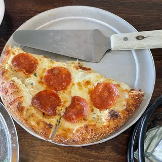 7" Gourmet White Pizza