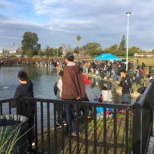 #Yelp #FlorinCreekParkAndRecrationCenter #FishingInTheCity #16AndUnderFishingOnly