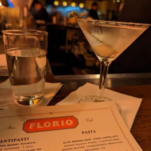 Gin Gibson with menu at the bar