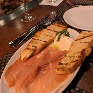 Buratta with prosciutto