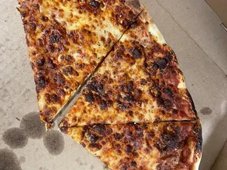 South Flo Pizza In H-E-B