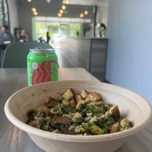 Avant Garden, with vegan pesto sauce