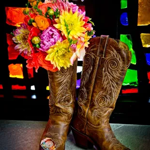 Florist of Omaha bridal flowers. www.floristofomaha.com