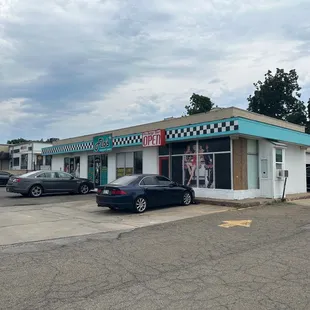 Restaurant Store Front
