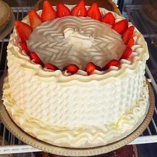 Strawberry cake