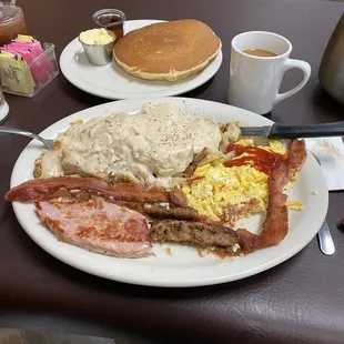 Flo's is a great place to treat yourself to breakfast, as you can see I did in my pic. after a ten minute wait. Stay hungry my friends