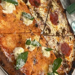 Half stracciatella half sweet sausage