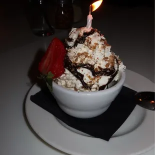 Birthday desert