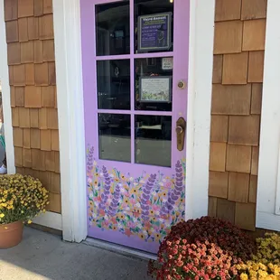 Even the door is cute and whimsical!
