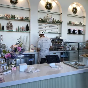 Flour Atelier:  4240 Kearny Mesa Rd, Ste 116, San Diego, CA 92111, 20231203