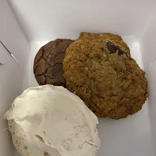 brown sugar almond meringue cloud, double chocolate cookie, tcho chocolate chip cookie
