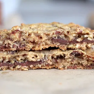 Inside of chunky Lola cookie ($3) - crispy, quite sweet.