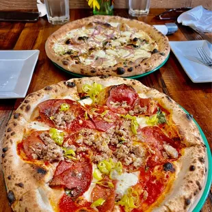 Ali Special (top) and Helena (bottom)