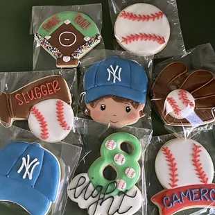 a variety of cookies