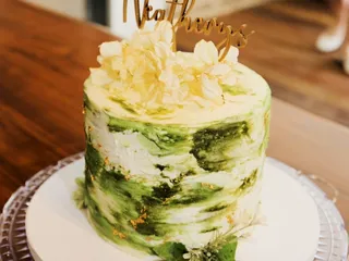 SweetHart Cakes & Creations