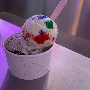 Rainbow Cake and Cereal Milk Oreo icecream