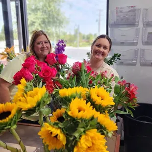 Floral Design Class at Flower Bar