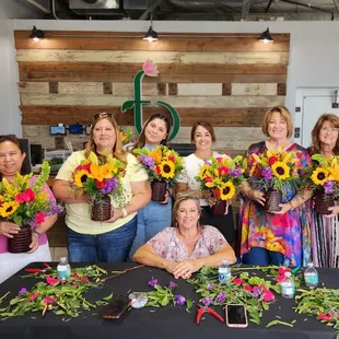 Floral Design Class at Flower Bar