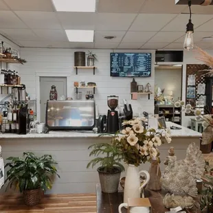 Flower Barrel & Coffeehouse