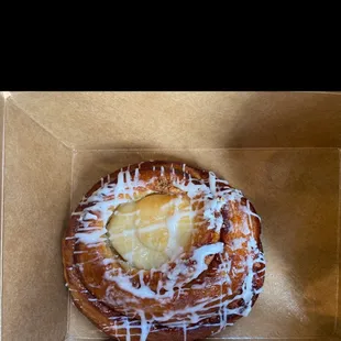 Cheese danish