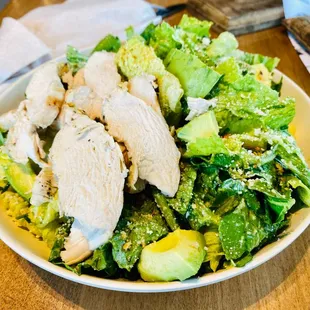 Avocado Caesar w/ chicken