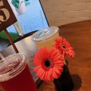 drink, dessert