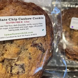 Chocolate Chip Cashew Cookie