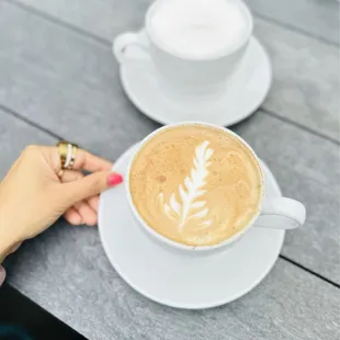 Honeybee latte with Vanilla, ( so much cinnamon), lavender London fog