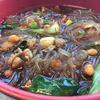 Sour and Spicy Sweet Potato Noodle Soup