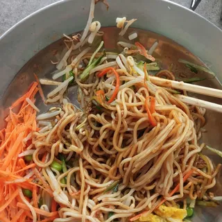 Sichuan Cold Noodles (Salad)