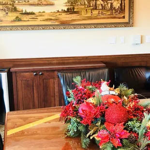 Christmas Centerpiece for a great customer!