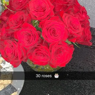 30 red roses