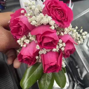 If you zoom in, you'll see old wilted rose bud signs.