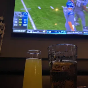 View of tv screen mimosa and modelo