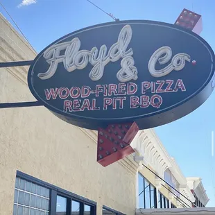 Vegan options on pizza side!