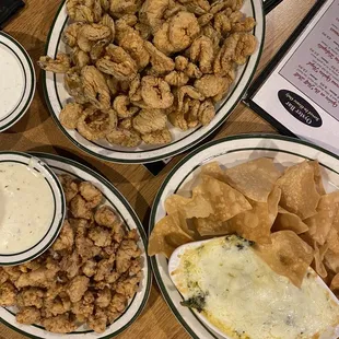 My appetizers: Fried Alligator (get it), Fried Pickles (pretty good), Spinach &amp; Artichokes Dip (pass)