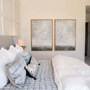 Interior designer, Omaha, NE.