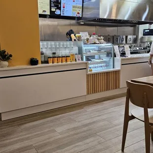 Cashier counter